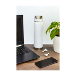 Dubbelwandige RVS drinkfles van gerecycled staal met schroefdop 650 ml kleur koningsblauw luxe weergave 2