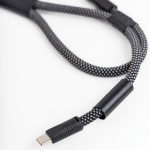 Pols-lanyard van PVC en nylon met snelladen USB-C voor smartphone