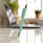 Ergonomische pen met driehoekige body en soft-touch afwerking