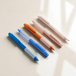 Eco-pen met siliconen grip en ribbels, zwart