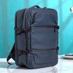 Uitbreidbare rugzak met ritsen en trolleyband 15,6”