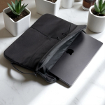 Laptoptas met ergonomisch handvat en buitenvakken 15,6”