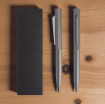 Set balpen en rollerpen van aluminium met hexagonaal design