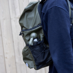 Effen plastic fles met ronde dop en draaglus 600 ml kleur olijfgroen zesde weergave