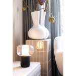 Ecologische lamp met draagbare speaker en BT 5.3 10W 2.000 mAh kleur zwart sfeer weergave