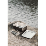 Lunchbox van gerecycled roestvrij staal met elastische band 750ml kleur zwart sfeer weergave 2