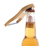 2-in-1 schiller en flesopener van bamboe en roestvrij staal vierde weergave
