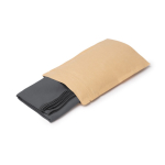 Lichte RPET-microvezelhanddoek met overlockrand 200 g/m2 kleur taupe grijs eerste gebruiksweergave