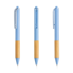 Balpen met transparante clip en bamboe grip, zwarte inkt kleur lichtblauw