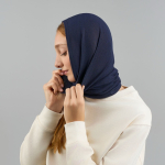 Thermoregulerende nekwarmer van gerecyclede merinowol