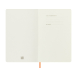 XL gelijnd notitieboek met zachte vegan Moleskine Vegea Capri kaft kleur oranje tweede weergave