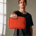 Grote toilettas van nylon en polyester 130 g/m² kleur rood tweede weergave