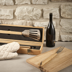 Barbecueset in bamboekist met grillgerei kleur naturel sfeerweegave