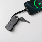 Ultracompacte draagbare plastic oplader sleutelhanger 1.000mAh kleur zwart zesde weergave
