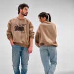 Unisex oversized sweatshirt van katoen 340 g/m² Whitehaven kleur lichtbruin derde sfeerweergave