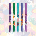 Kunststof BIC®-pen met ergonomische grip en zwarte inkt