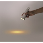 2-in-1 bureaulamp en zaklamp met verstelbaar licht in 3 standen kleur wit foto weergave