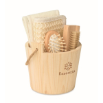 Badset in houten emmer met accessoires voor verzorging kleur hout hoofdweergave tweede weergave