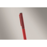 Draaibare pen van gerecycled aluminium met rubberen afwerking kleur rood foto bekijken derde weergave