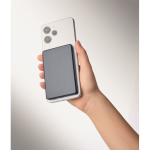 Magnetische powerbank van gerecycled aluminium 5.000mAh kleur marineblauw foto bekijken vierde weergave