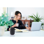 Oplaadbare draadloze speaker met USB-C-kabel en 8W vermogen kleur donkergrijs tweede sfeervolle weergave 2