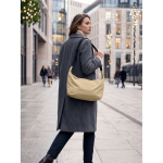 Urban crossbodytas van waterafstotend nylon met verstelbare band kleur khaki derde sfeervolle weergave