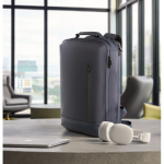 Laptoprugzak met PU-details en trolleyband 15'' kleur blauw sfeervolle weergave