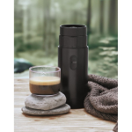 Draagbaar koffiezetapparaat voor gemalen koffie 1.800mAh kleur zwart sfeervolle weergave