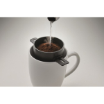 Herbruikbare koffiefilter van roestvrij staal met etui kleur zwart foto bekijken zevende weergave