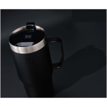 Thermische mok met morsbestendig deksel en dubbele wand 473ml Stanley kleur zwart luxe weergave 2