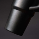 Stanley thermobeker 890 ml met draaideksel en herbruikbaar rietje kleur zwart weergave detail 3