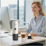Draagbare koffiemachine 15bar druk en oplaadbaar 80ml Prixton kleur beige luxe weergave
