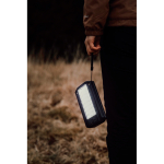 Opvouwbare zonnepowerbank met snelladen Nordic Drift Titan 10000mAh kleur zwart sfeer weergave 4