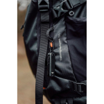 Multitool sleutelhanger van roestvrij staal Nordic Drift Adventure kleur zwart sfeer weergave 4
