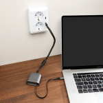Uitschuifbare USB-C-naar-USB-C-oplaadkabel 120 cm 16 pinnen 100 W kleur grijs sfeer weergave