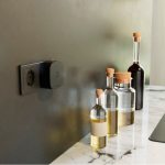 Compacte magnetische draadloze oplader voor mobiel 15W Zens kleur zwart sfeer weergave