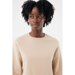 Unisex sweater met ronde hals en fleece modern fit 340 g/m² Iqoniq Torla kleur camel vierde weergave met model