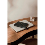 Notitieboek en pen set met geschenkdoos A5 gelinieerde pagina’s kleur zwart sfeer weergave