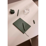 A5-notitieboek met zachte kaft van gerecycled papier, gelinieerde pagina’s kleur groen sfeer weergave