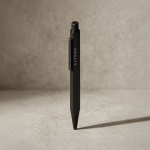 Aluminium pen met drukmechanisme en blauwe inkt gedetailleerde weergave 4