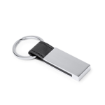 Metalen sleutelhanger met kunstleren band en opdrukvlak kleur zwart eerste gebruiksweergave