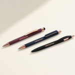 Pen van gerecycled aluminium met roségouden details en blauwe inkt
