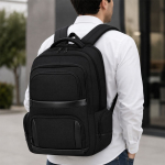 Gewatteerde rugzak van polyester en PU voor 15''-laptop 27L