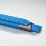 Aluminium balpen met rubbercoating, kunststof clip en blauwe inkt kleur lichtblauw