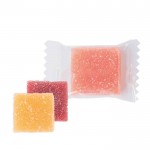 Gummies met fruitsmaak en individuele verpakking kleur doorzichtig