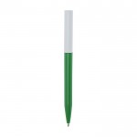 Gerecyclede plastic pen van verschillende kleuren met blauwe inkt kleur groen