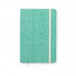 Notitieboekje van gerecycled katoen met elastiek kleur groen eerste weergave