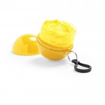 Waterdichte poncho in een ronde sleutelhanger voor kinderen kleur geel  negende weergave