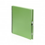 A4 notitieboekje met ringband en pen kleur groen