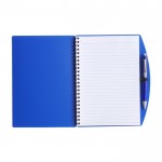 Hardcover notitieboekje en bijpassende pen A5 formaat kleur blauw derde weergave